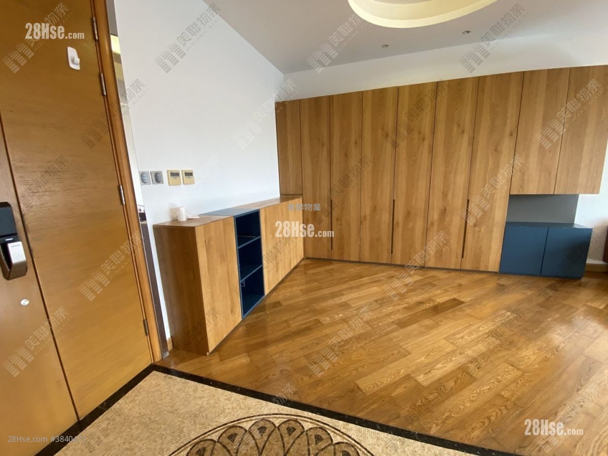 Peak One Sell 4 Bedrooms , 3 Bathrooms 1,380 ft²