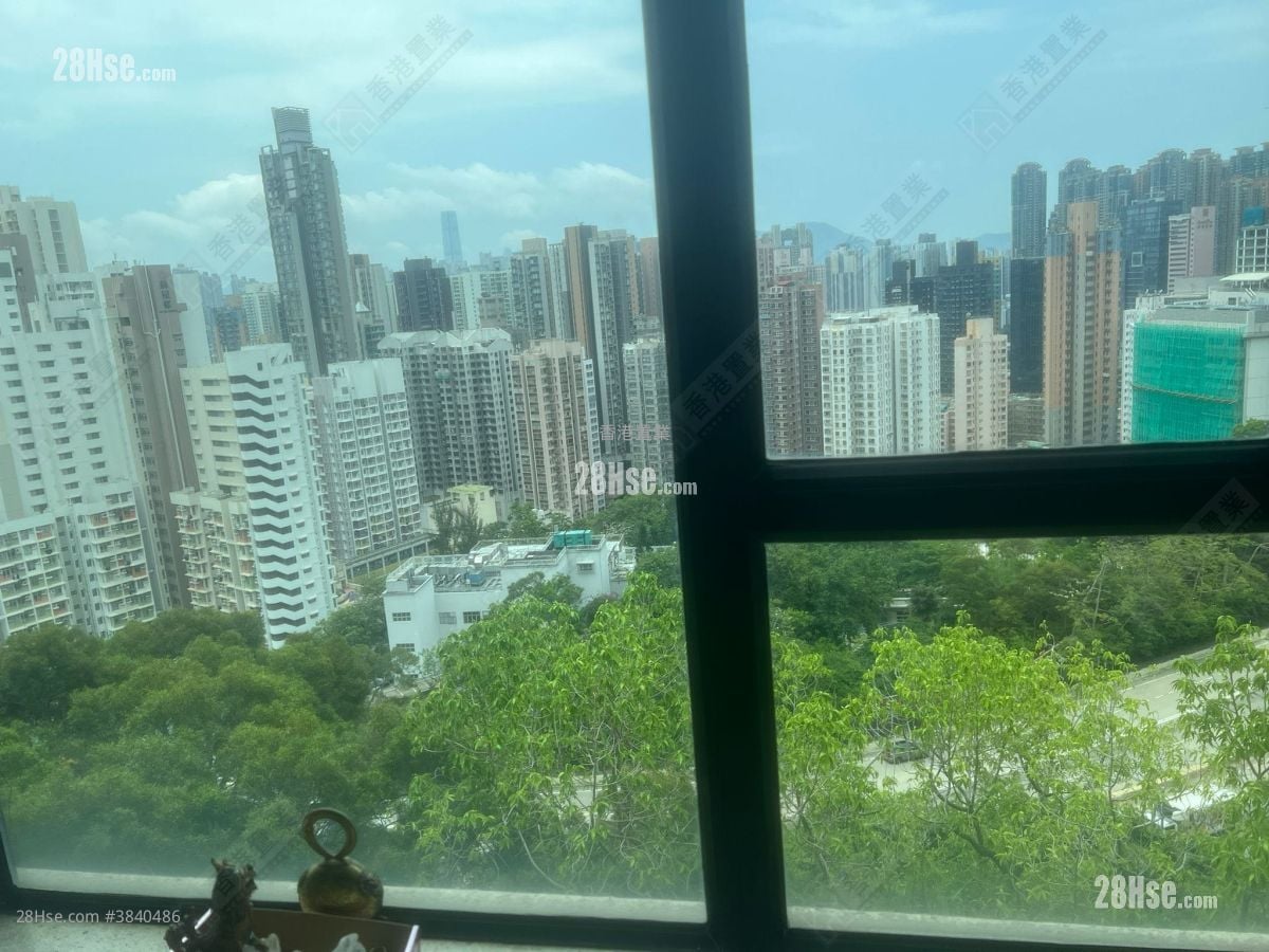 Villa Carlton Sell 2 Bedrooms , 2 Bathrooms 1,337 ft²