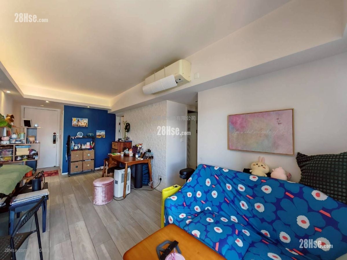 Park Signature Sell 3 Bedrooms , 1 Bathroom 633 ft²