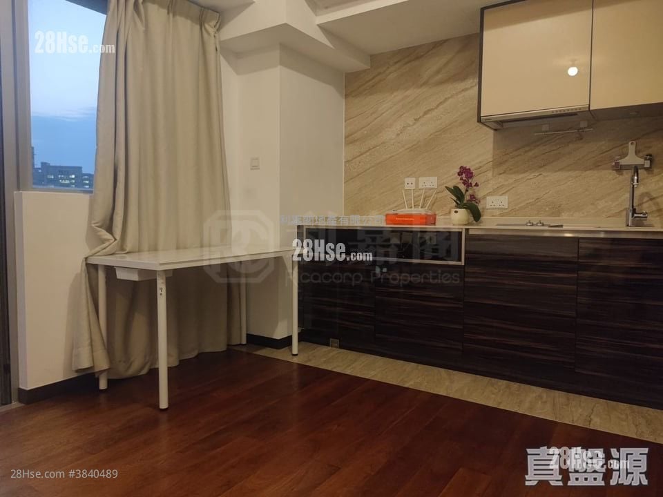 Eivissa Crest Sell 1 Bedroom , 1 Bathroom 306 ft²