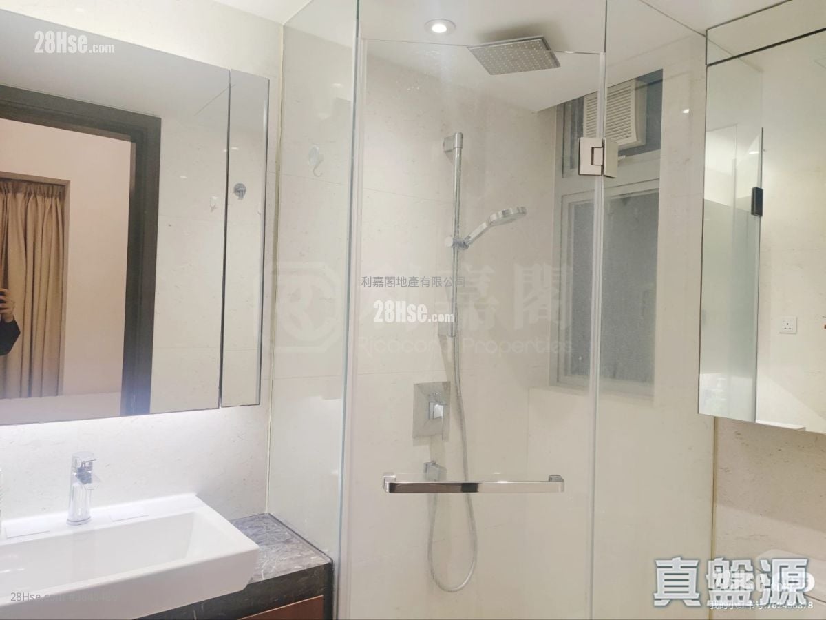 Eivissa Crest Sell 1 Bedroom , 1 Bathroom 306 ft²