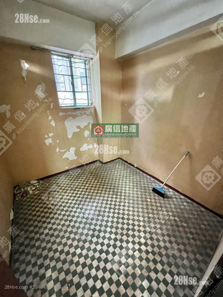 417 Shanghai Street Sell 3 Bedrooms , 1 Bathroom 526 ft²
