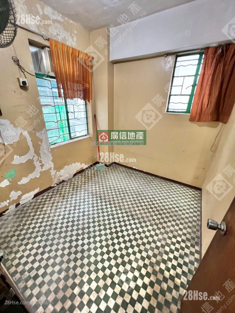 417 Shanghai Street Sell 3 Bedrooms , 1 Bathroom 526 ft²