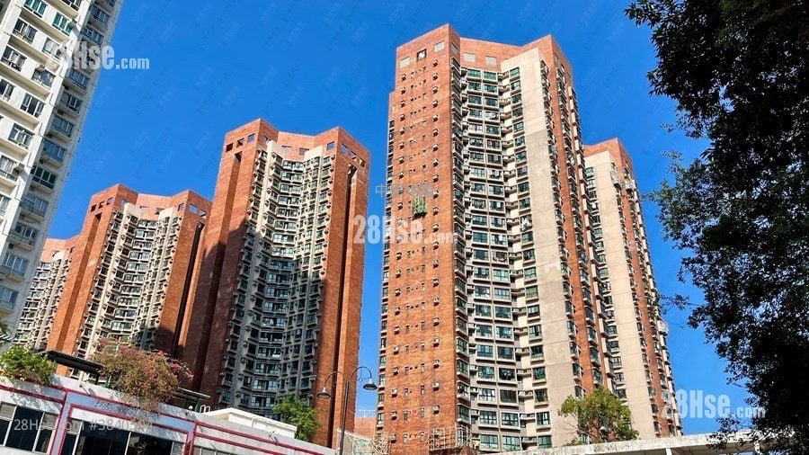 New Town Plaza Sell 3 Bedrooms , 2 Bathrooms 640 ft²
