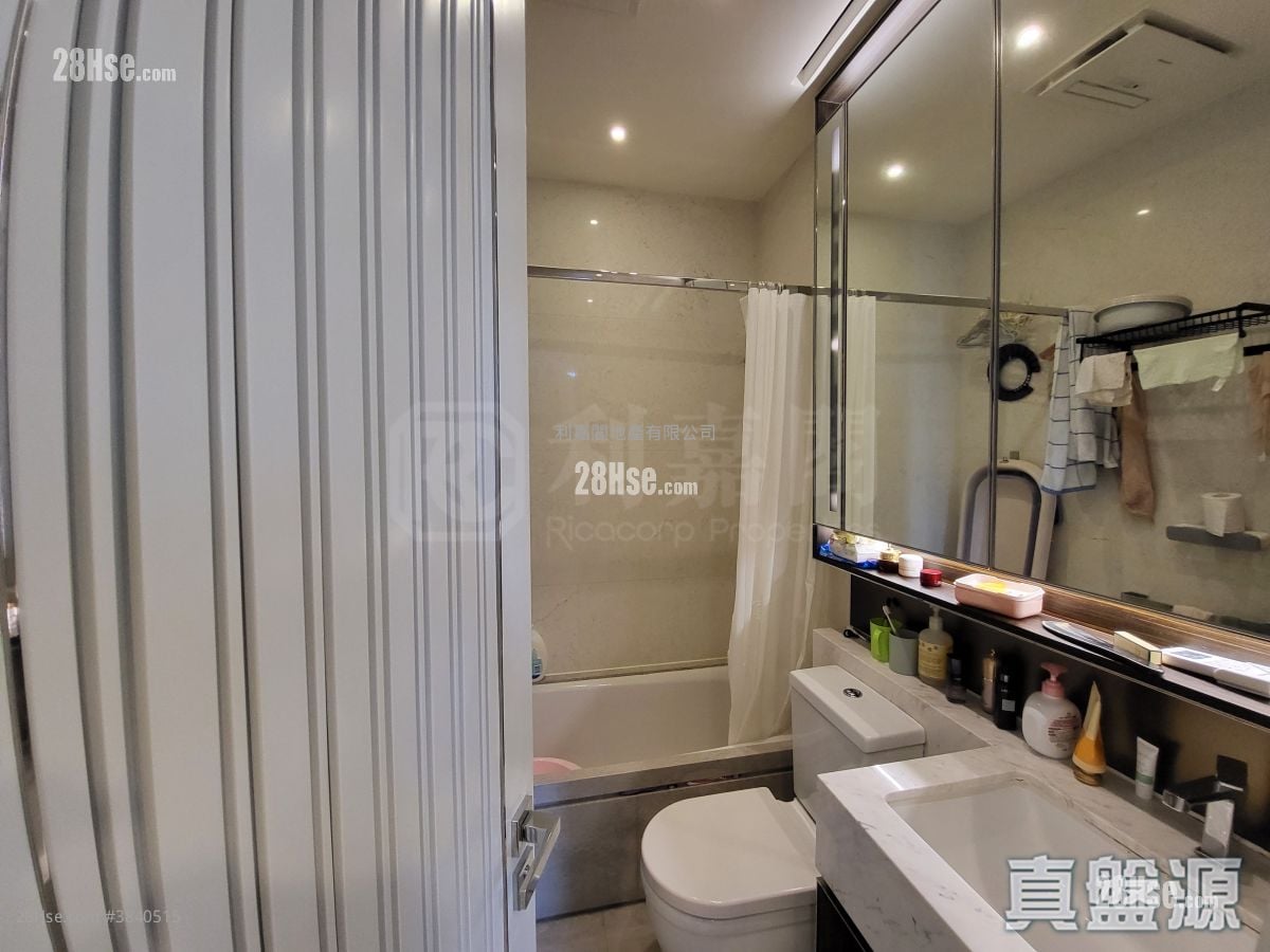 Oasis Kai Tak Rental 3 Bedrooms , 2 Bathrooms 752 ft²