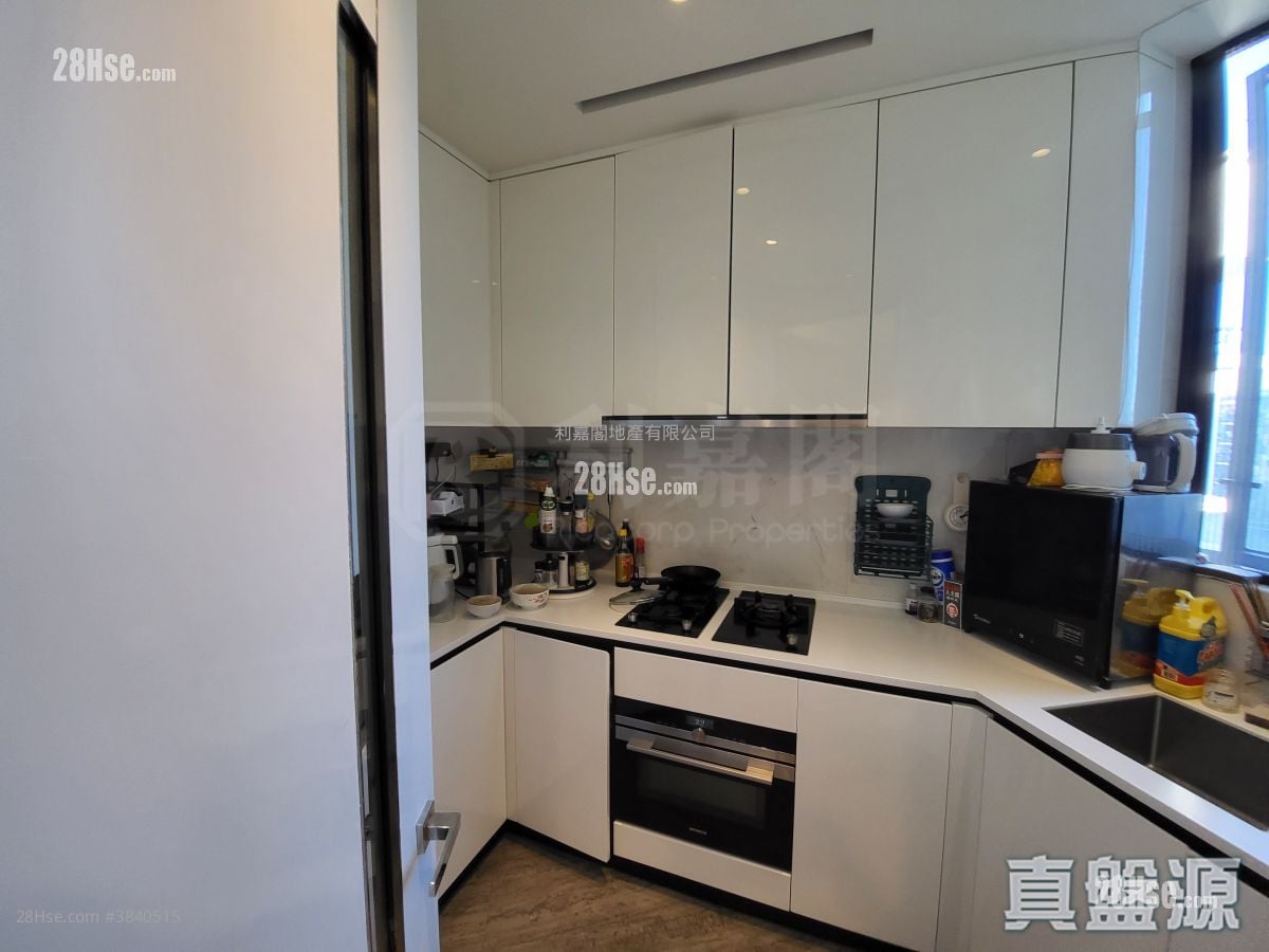 Oasis Kai Tak Rental 3 Bedrooms , 2 Bathrooms 752 ft²