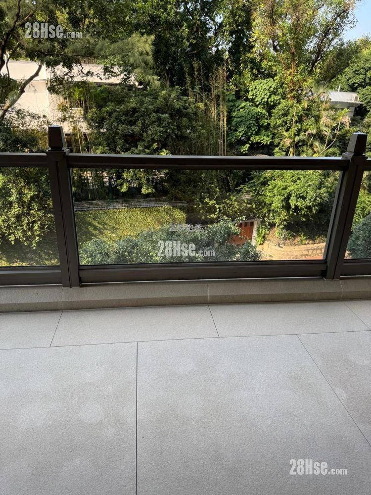 St. George's Mansions Rental 4 Bedrooms 2,087 ft²