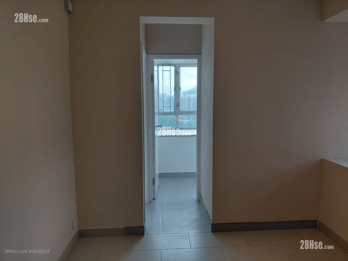 Greenwood Garden Rental 2 Bedrooms , 1 Bathroom 280 ft²