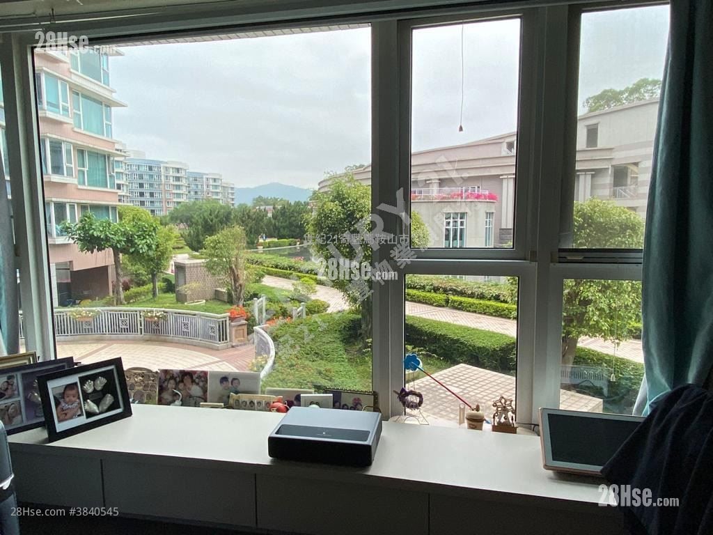 Symphony Bay Sell 3 Bedrooms , 3 Bathrooms 1,031 ft²