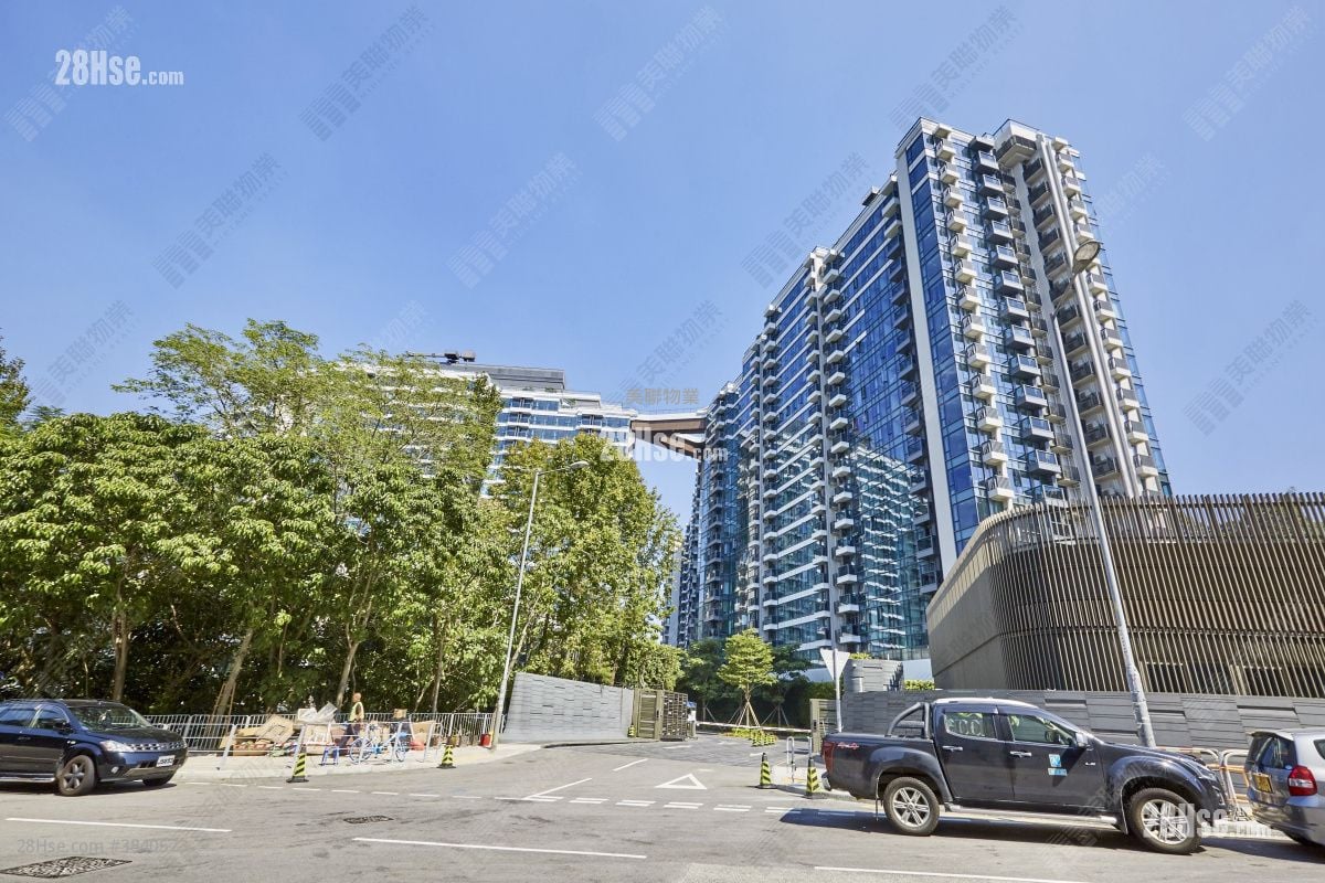 Le Pont Rental 5+ Bedrooms , 5+ Bathrooms 2,741 ft²