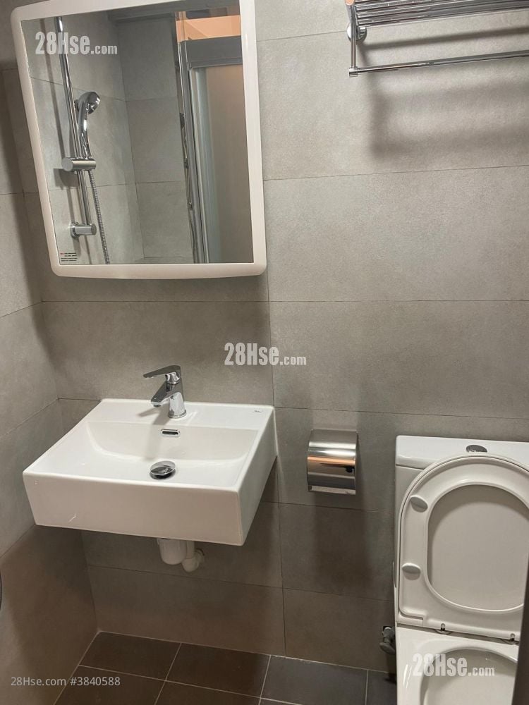 201 Temple Street Rental Studio 180 ft²