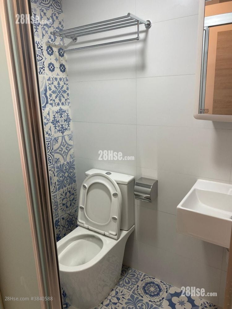 201 Temple Street Rental Studio 180 ft²