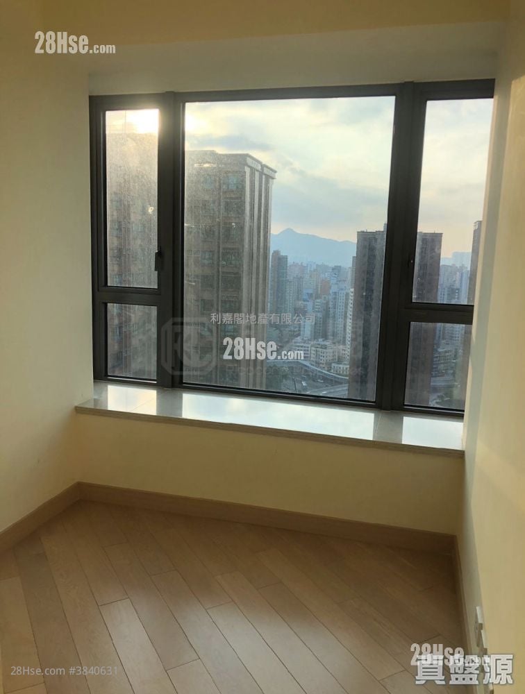 Grand Yoho Sell 2 Bedrooms 511 ft²