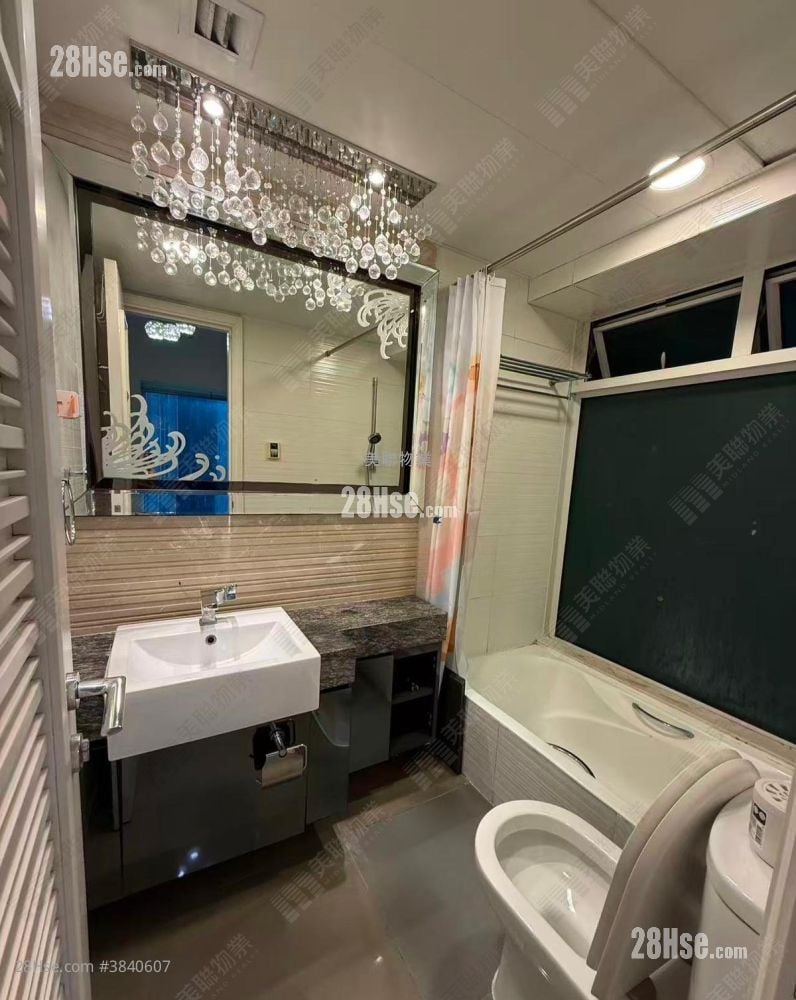 The Beaumount Rental 3 Bedrooms , 2 Bathrooms 738 ft²