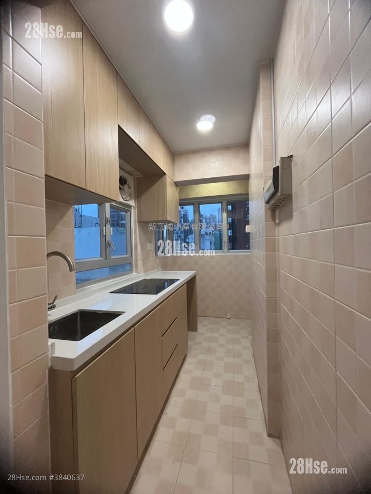Cheong Wan Mansion Rental Studio , 1 Bathroom 346 ft²