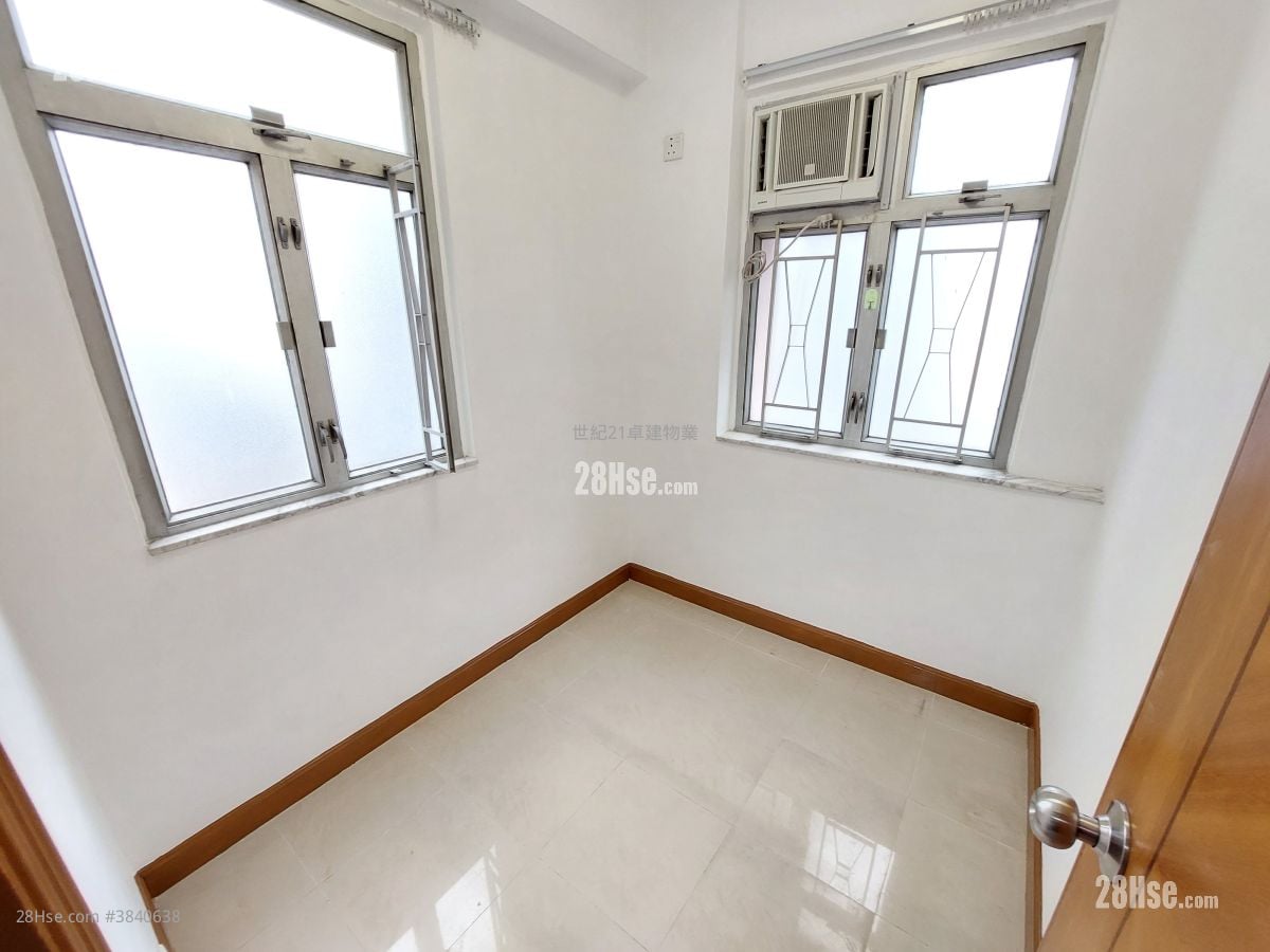 Wai Ching Mansion Rental 2 Bedrooms , 1 Bathroom 285 ft²