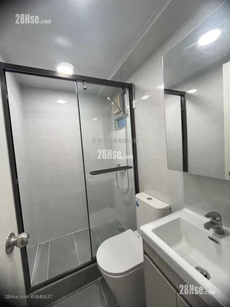 Cheong Wan Mansion Rental Studio , 1 Bathroom 346 ft²