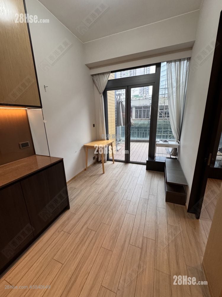 Cetus Square Mile Rental 1 Bedroom , 1 Bathroom 230 ft²