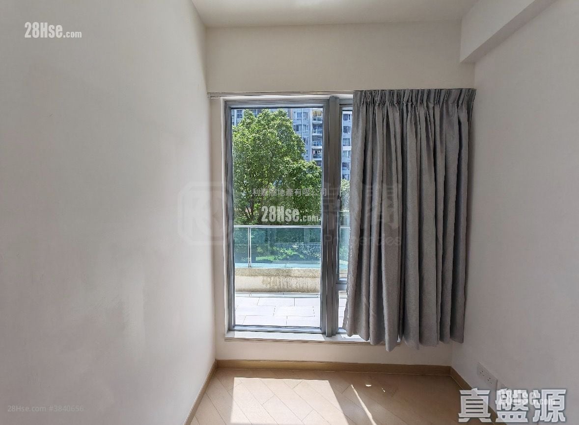 Park Yoho Sell 2 Bedrooms 504 ft²