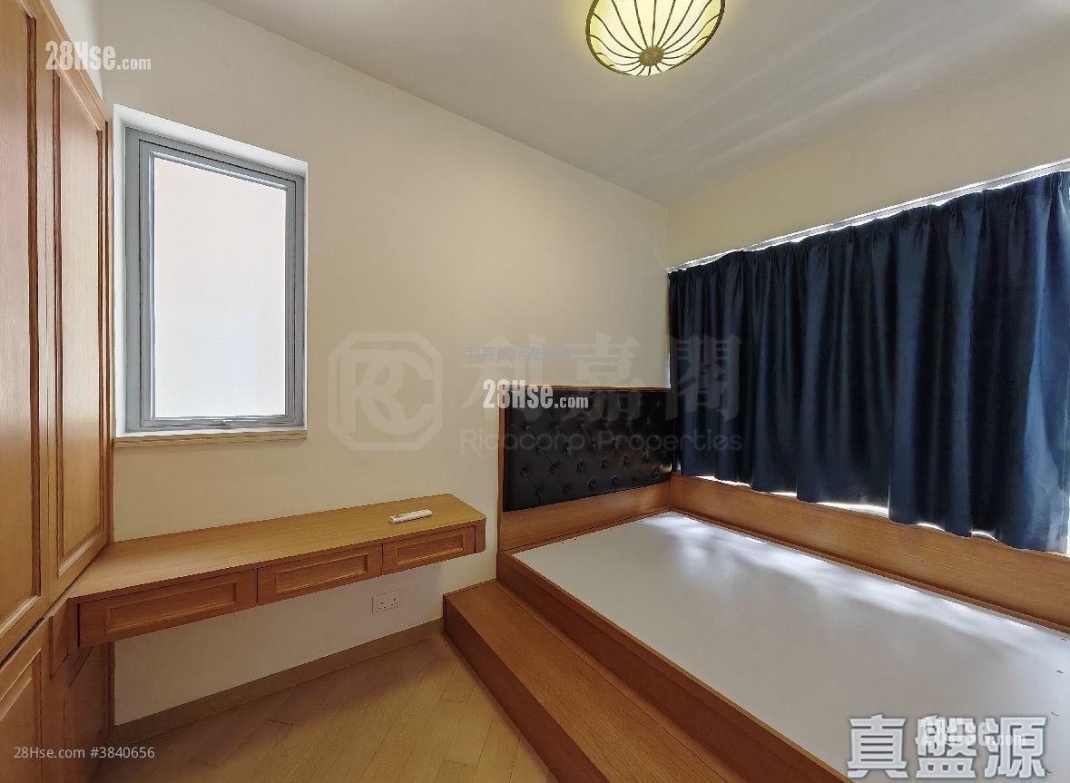 Park Yoho Sell 2 Bedrooms 504 ft²