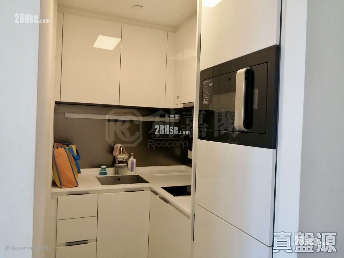 The Spectra Sell 2 Bedrooms 493 ft²
