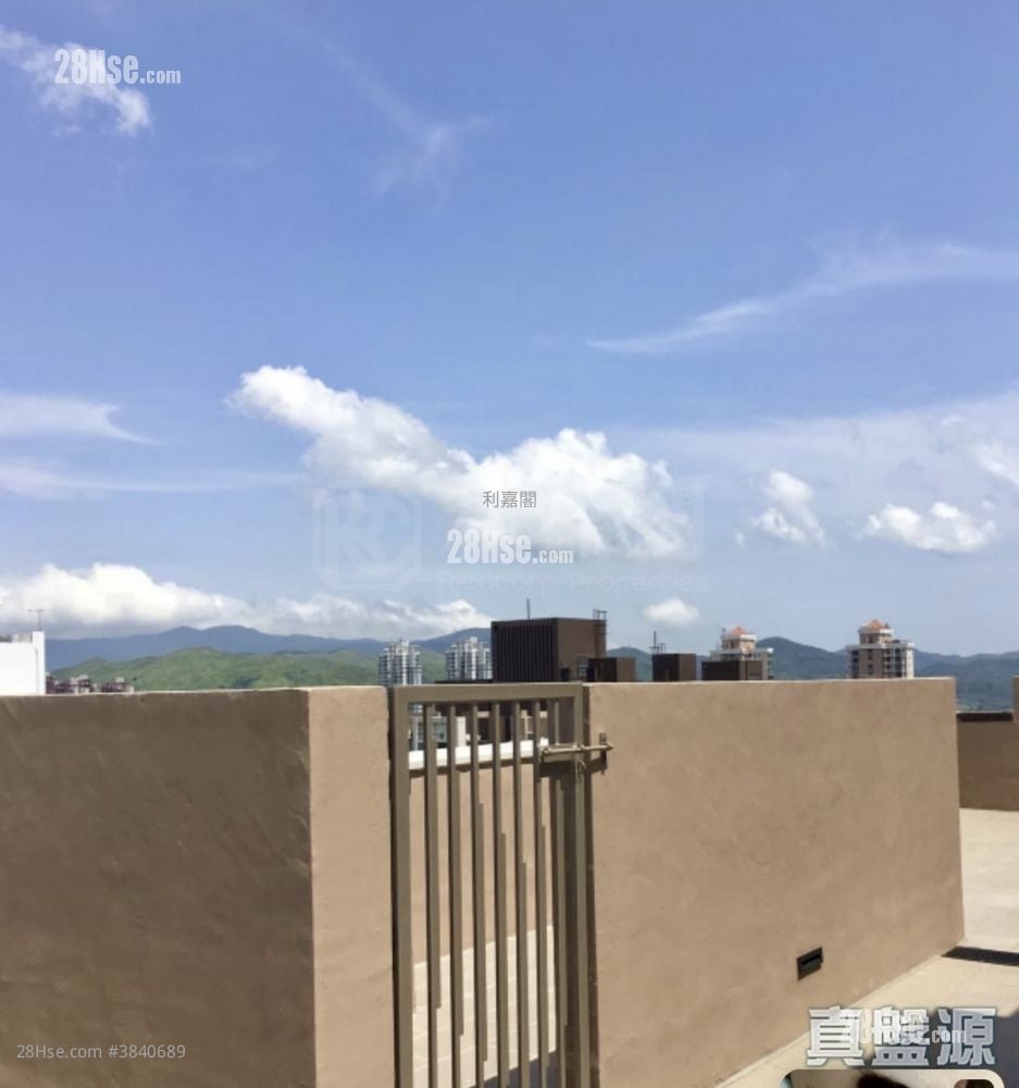 Yuccie Square Sell 2 Bedrooms 429 ft²