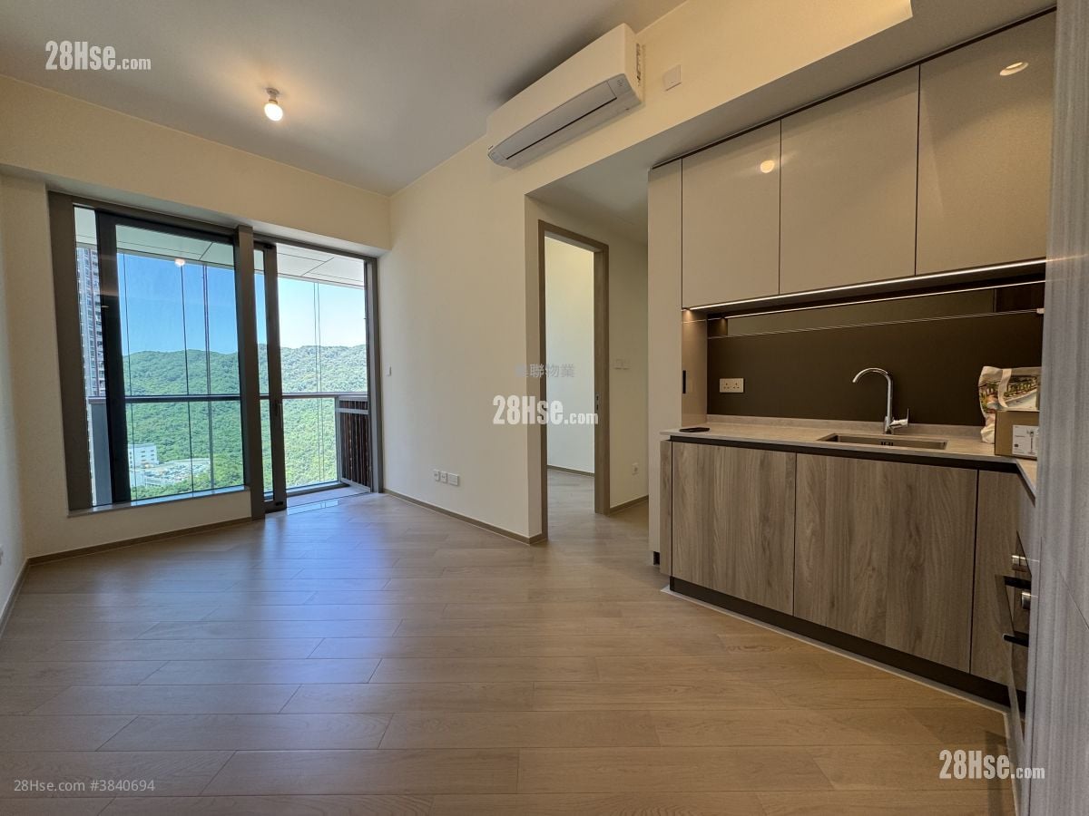 Villa Garda I Sell 2 Bedrooms , 1 Bathroom 455 ft²