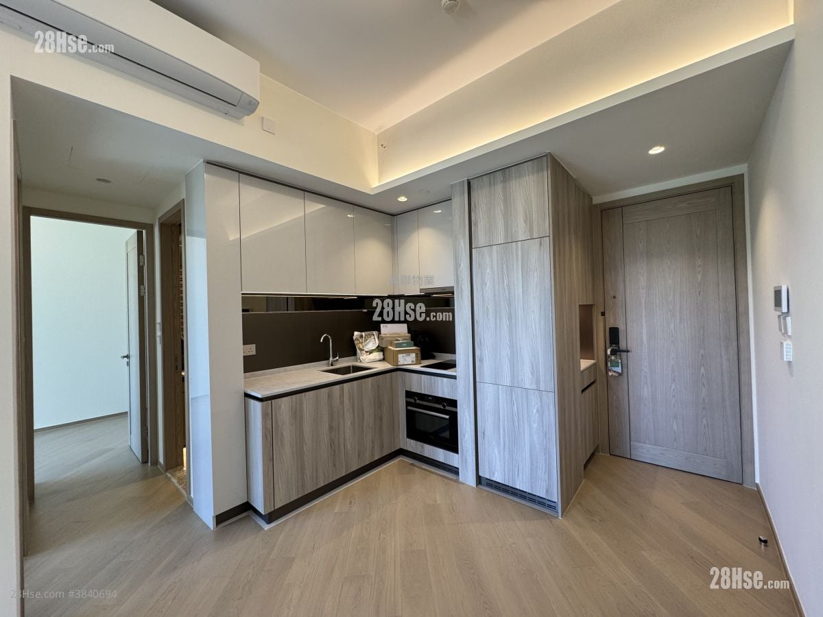 Villa Garda I Sell 2 Bedrooms , 1 Bathroom 455 ft²