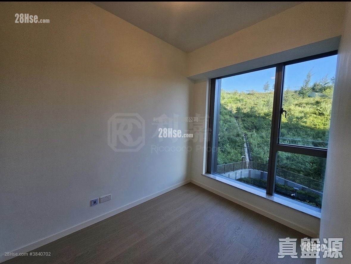 Koko Hills Sell 2 Bedrooms 425 ft²