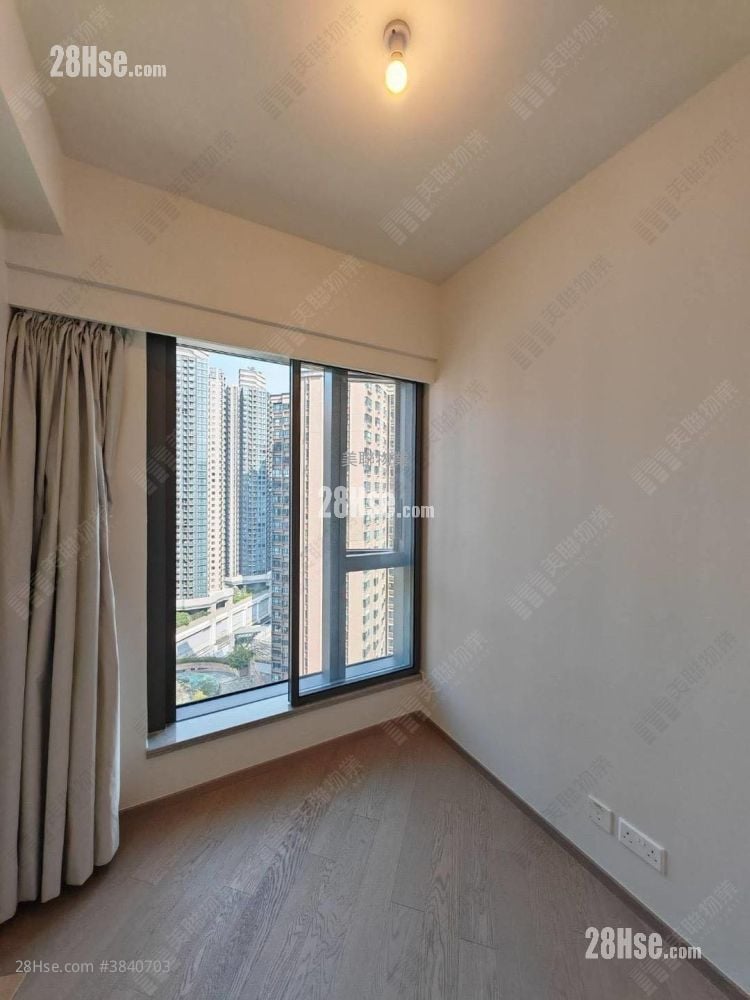 The Yoho Hub Sell 2 Bedrooms 467 ft²