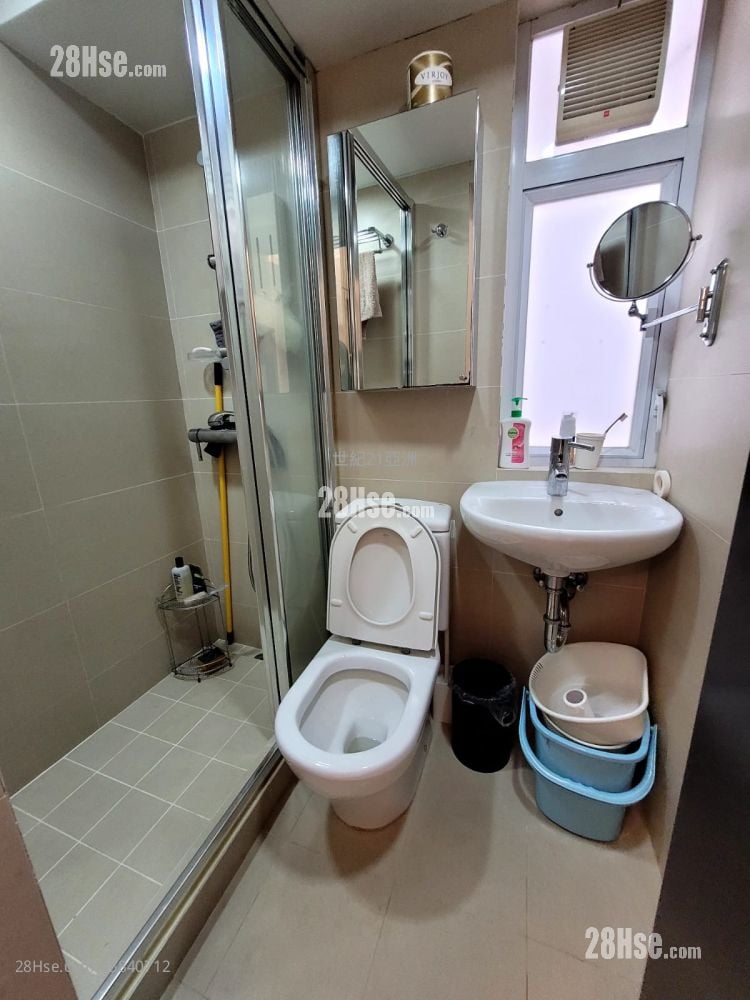 Rialto Building Rental 2 Bedrooms , 1 Bathroom 420 ft²