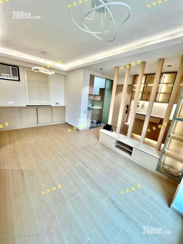 Coronet Court Sell 3 Bedrooms , 2 Bathrooms 651 ft²