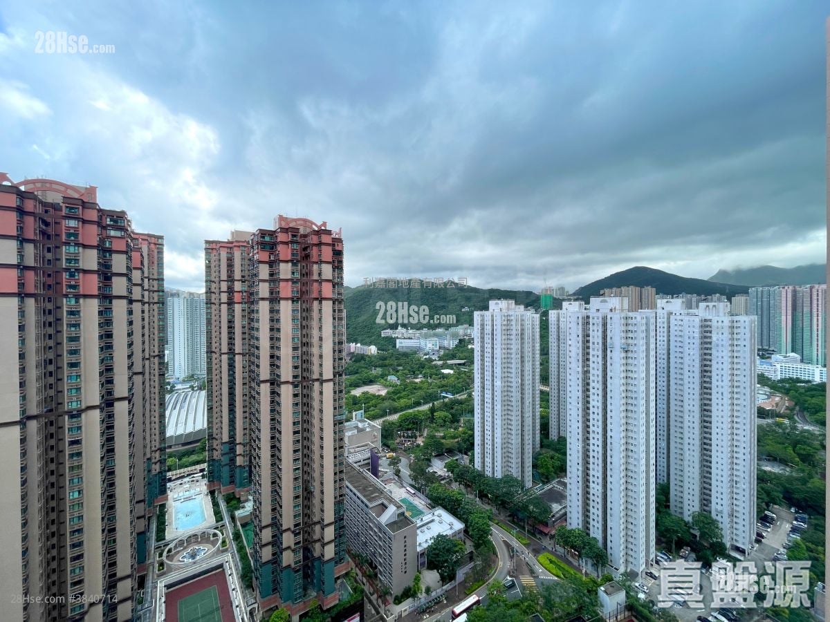 Residence Oasis Sell 2 Bedrooms 490 ft²