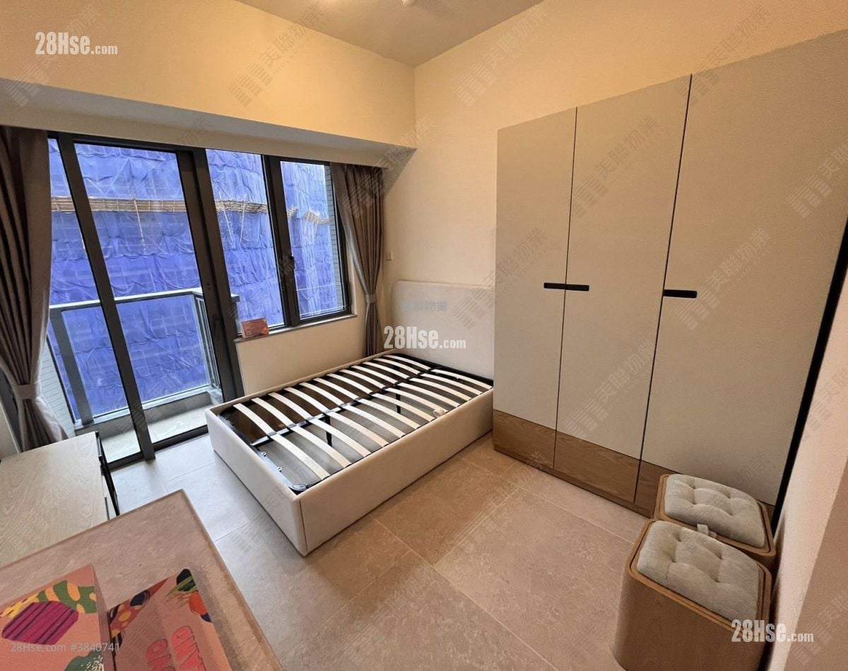Novo Land Rental 235 ft²