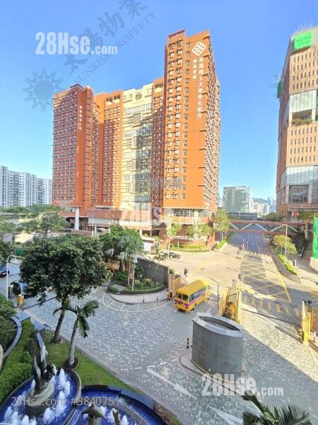 Royal Peninsula Rental 3 Bedrooms 968 ft²
