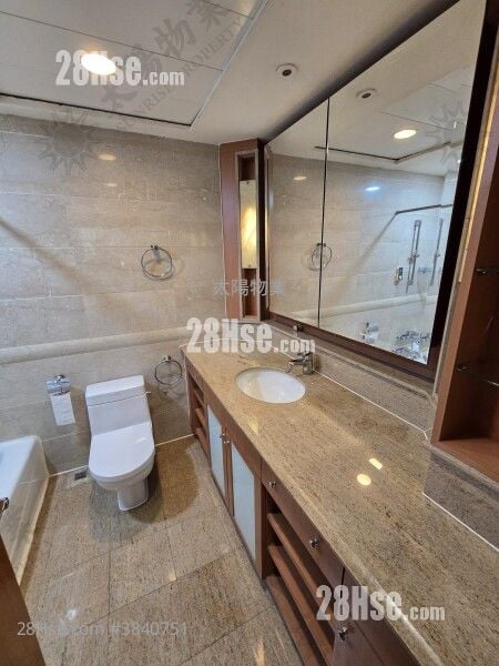 Royal Peninsula Rental 3 Bedrooms 968 ft²