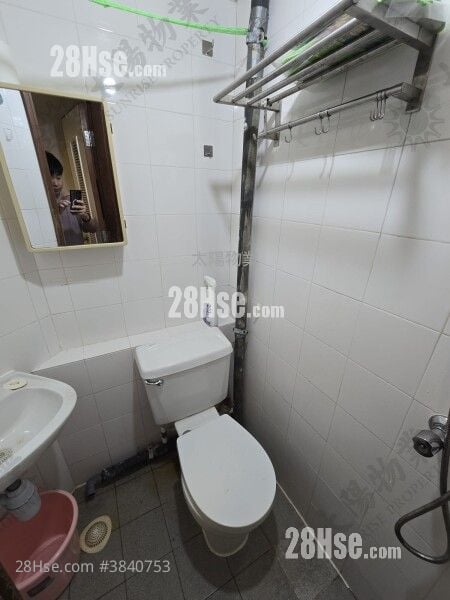 Royal Peninsula Rental 4 Bedrooms 968 ft²