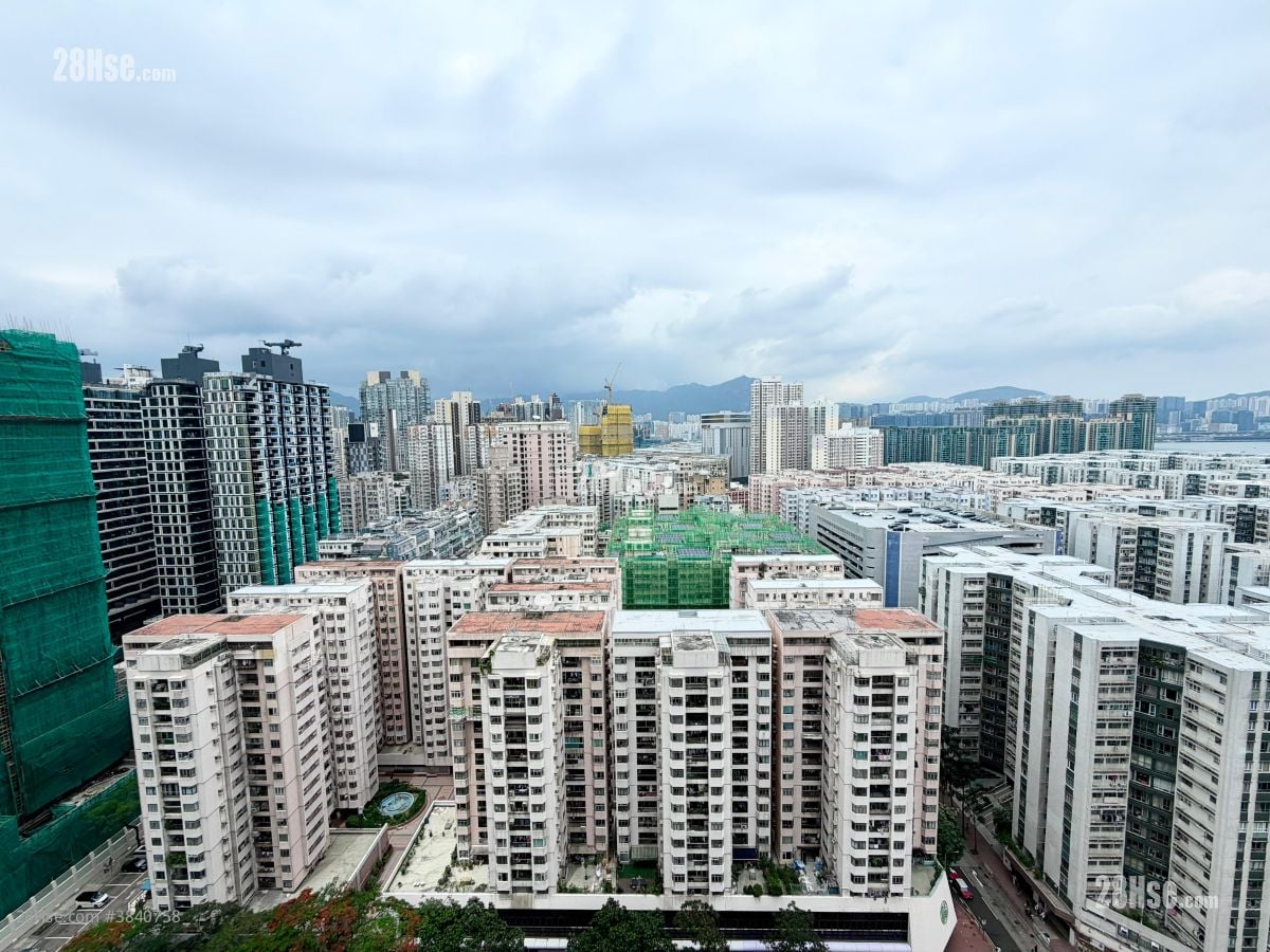 Royal Peninsula Rental 2 Bedrooms , 1 Bathroom 564 ft²
