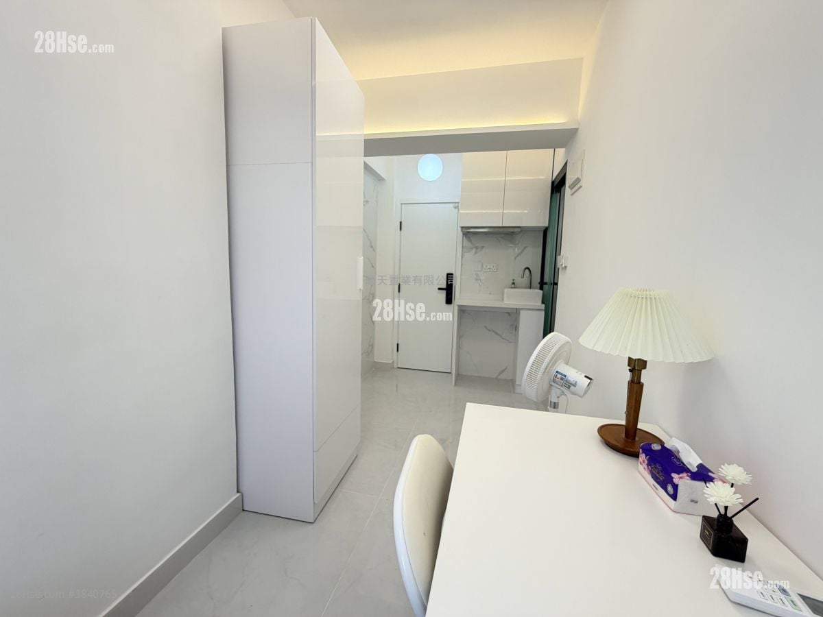 Man Cheong Building Rental Studio , 1 Bathroom 180 ft²