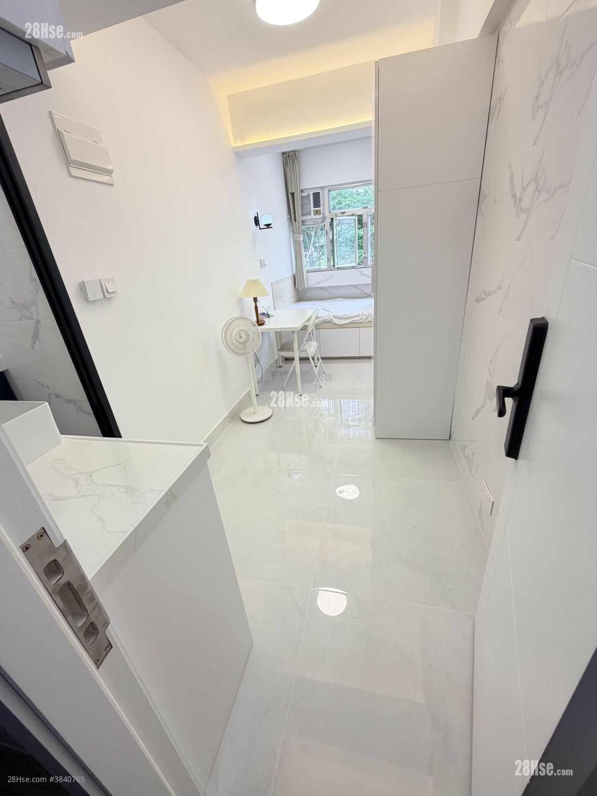 Man Cheong Building Rental Studio , 1 Bathroom 180 ft²