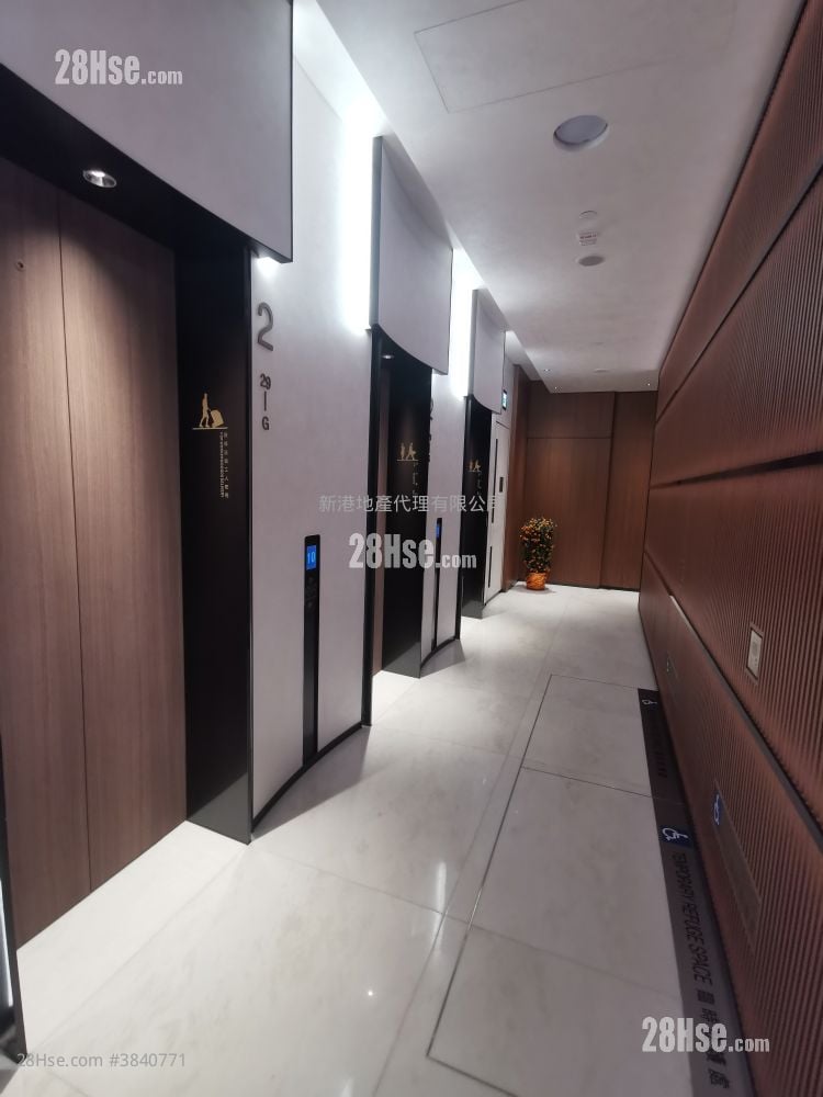 Baker Circle Greenwich Rental 1 Bedroom , 1 Bathroom 265 ft²