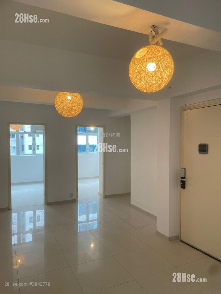 470-472 Lockhart Road Rental 2 Bedrooms , 1 Bathroom 610 ft²