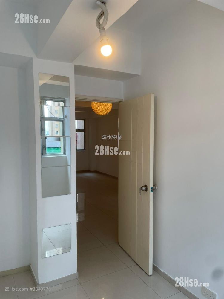 470-472 Lockhart Road Rental 2 Bedrooms , 1 Bathroom 610 ft²