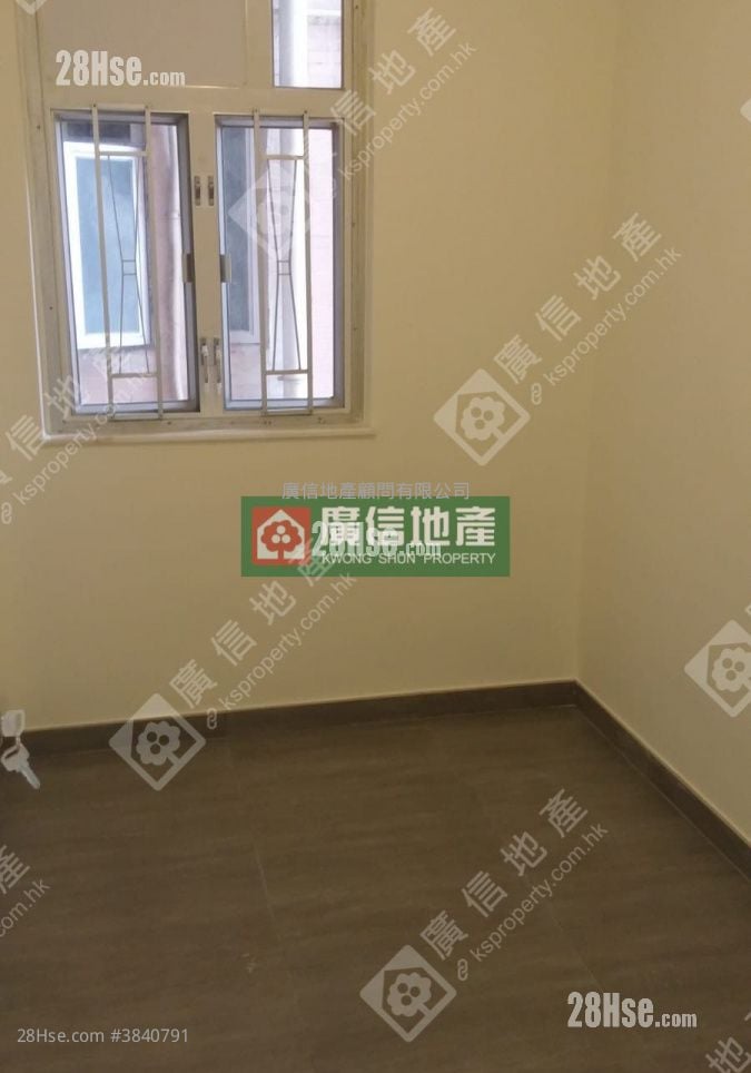 Bell House Rental 2 Bedrooms , 1 Bathroom 459 ft²