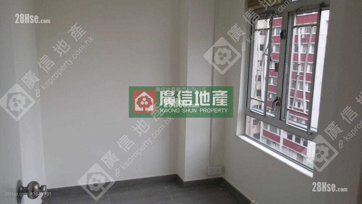 Bell House Rental 2 Bedrooms , 1 Bathroom 459 ft²