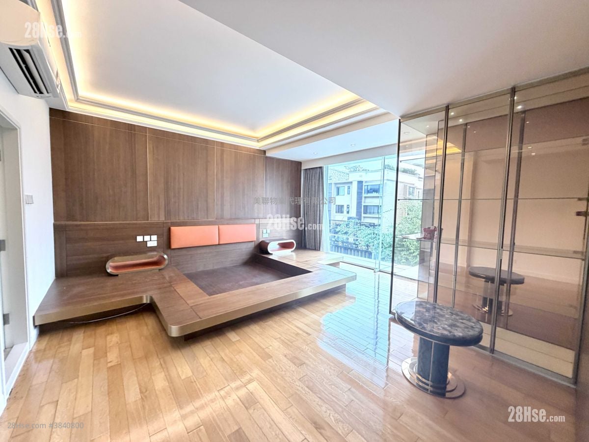 3 Cambridge Road Rental 5+ Bedrooms , 3 Bathrooms 2,019 ft²