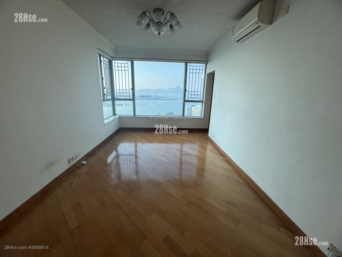 Coastal Skyline Sell 3 Bedrooms , 2 Bathrooms 911 ft²