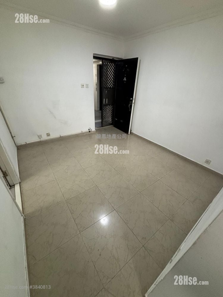 Folkland Mansion Sell 3 Bedrooms , 1 Bathroom 394 ft²