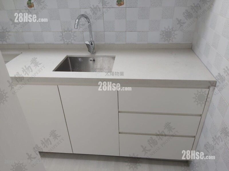 Whampoa Garden Sell 2 Bedrooms 388 ft²