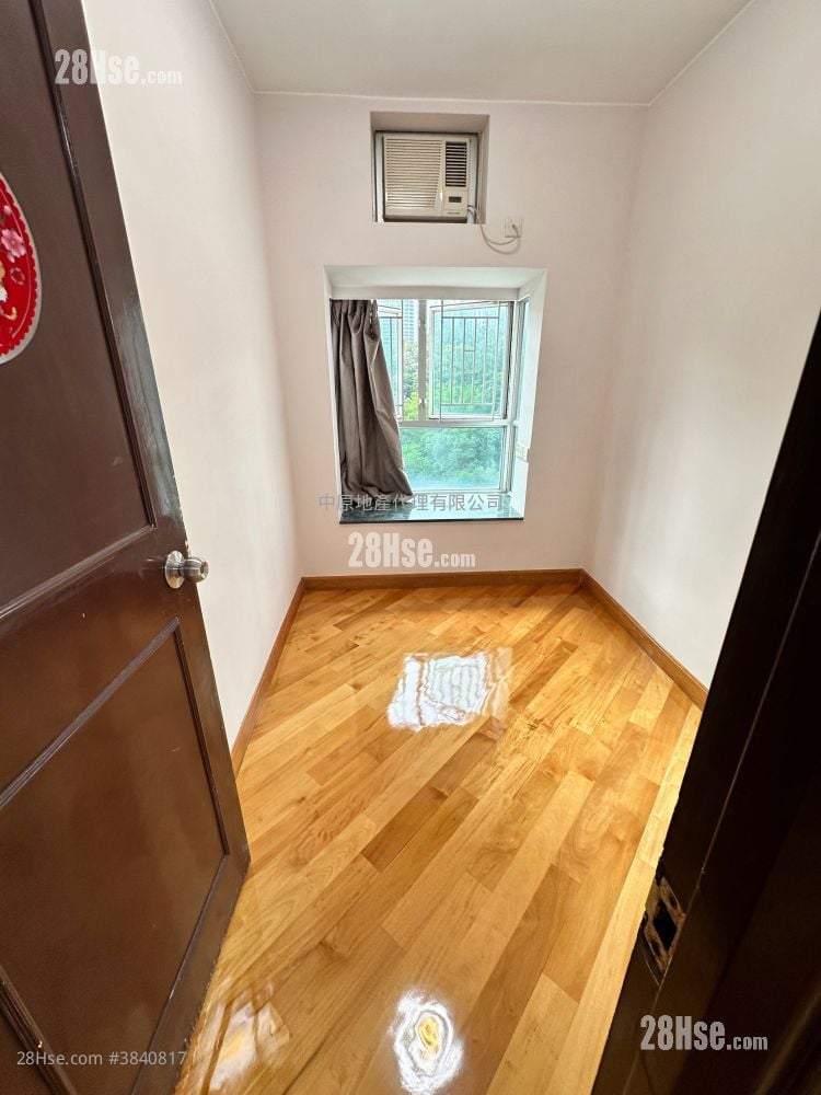 Discovery Park Rental 3 Bedrooms , 2 Bathrooms 653 ft²